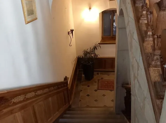 Les Meubles Du Colombier